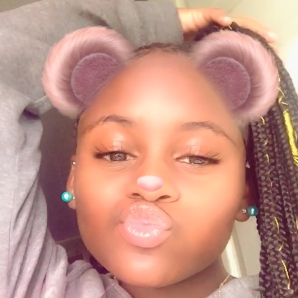 Meet your Posher, Marionna - Picture 1 of 1